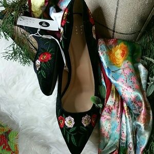 A New Day. Gemma embroidered heel
size 9.5
NWT